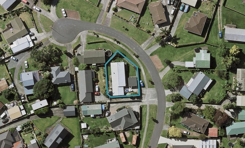 10A Oreti Place, Clover Park, Auckland - Carousel 1