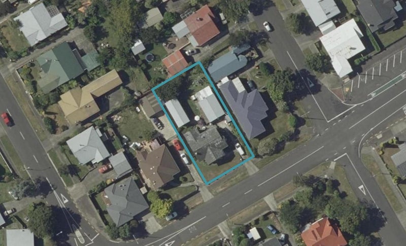 27 Cuba Street, Takaro, Palmerston North - Carousel 1