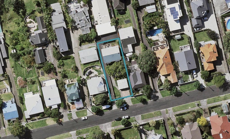 53A Beresford Street, Bayswater, Auckland - Carousel 1