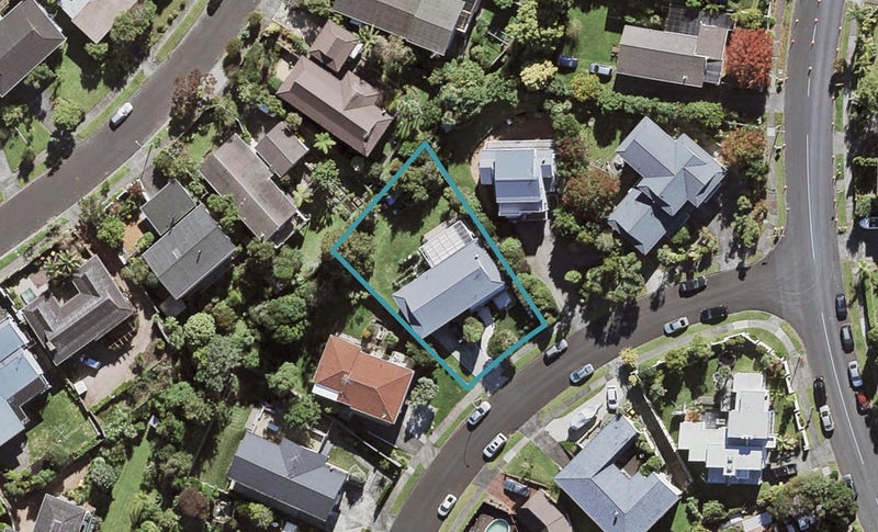 5 Calman Place, Chatswood, Auckland - Carousel 1