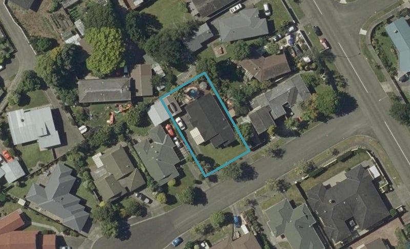 6 Adrien Way, Awapuni, Palmerston North - Carousel 1