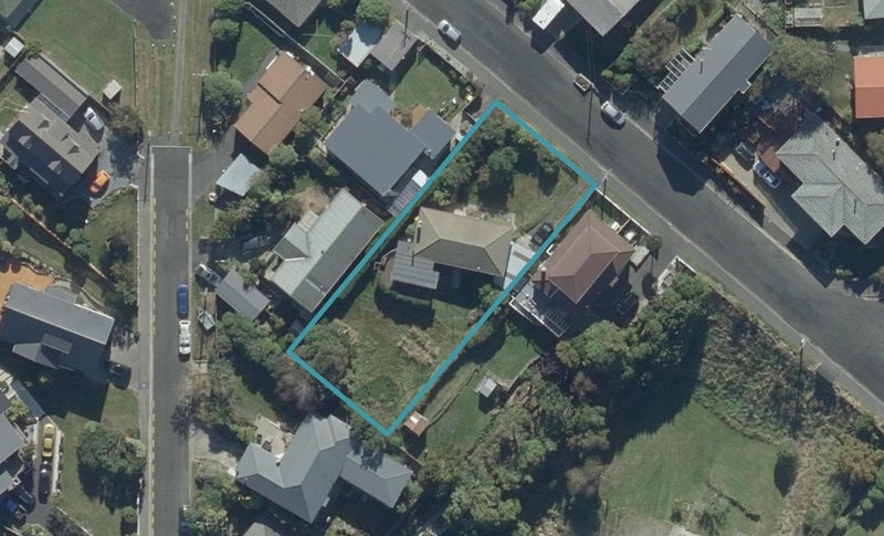 33 Scobie Road, Waverley, Dunedin - Carousel 1
