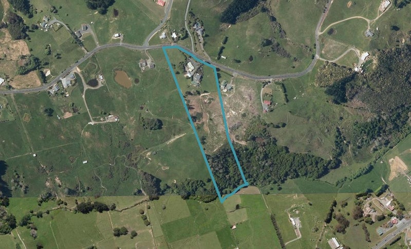 159 Valley View Road, Whangarei - Carousel 1