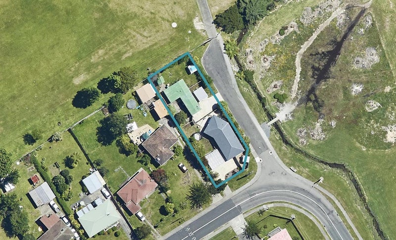 1 Fairview Road, Western Heights, Rotorua - Carousel 1