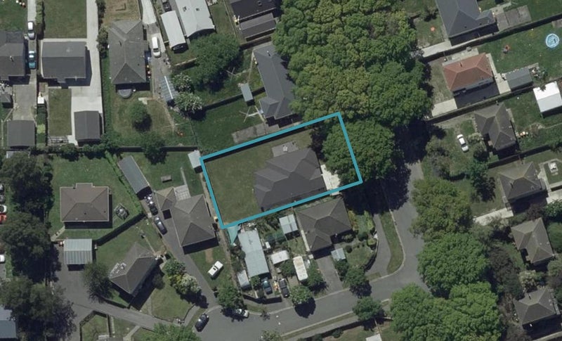 17 Emmett Street, Shirley, Christchurch - Carousel 1