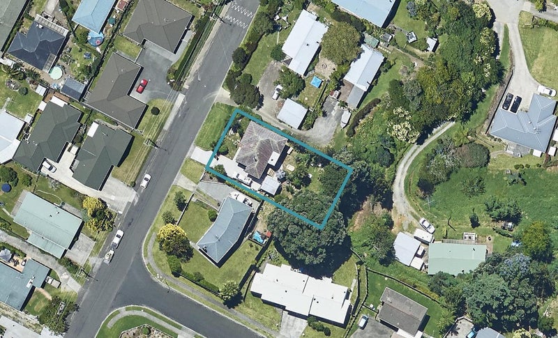 90 Greerton Road, Gate Pa, Tauranga - Carousel 1