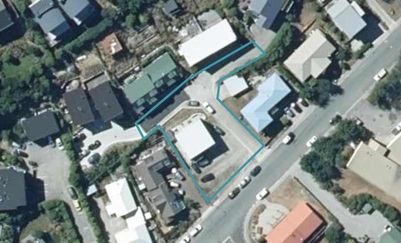 32 Sainsbury Road, Fernhill, Queenstown - Carousel 1