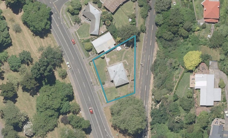 68 Anzac Parade, Whanganui East, Whanganui - Carousel 1