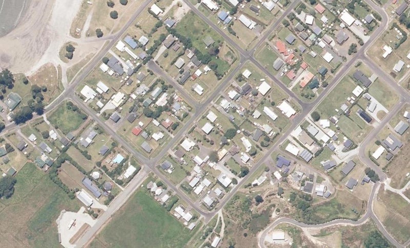 79 Fortescue Street, Mahia, Māhia - Carousel 1
