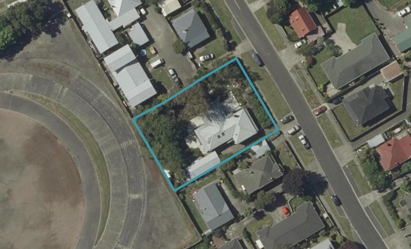 6 Millar Street, Terrace End, Palmerston North - Carousel 1