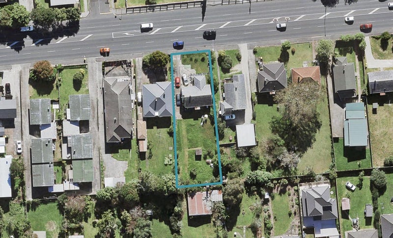 3198 Great North Road, New Lynn, Auckland - Carousel 1