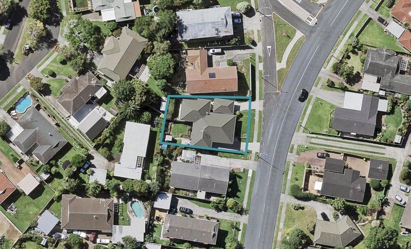 54 Stanniland Street, Sunnyhills, Auckland - Carousel 1