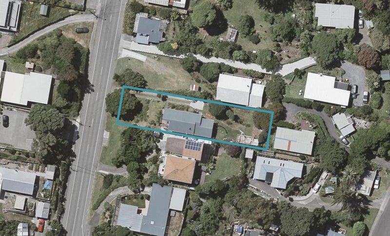 86 Rosetta Road, RAUMATI SOUTH, PARAPARAUMU - Carousel 1