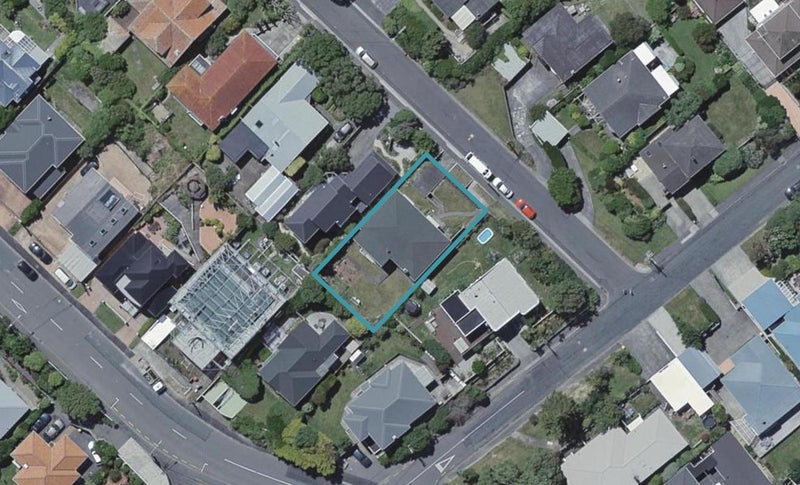 12 Indus Street, Khandallah, Wellington - Carousel 1