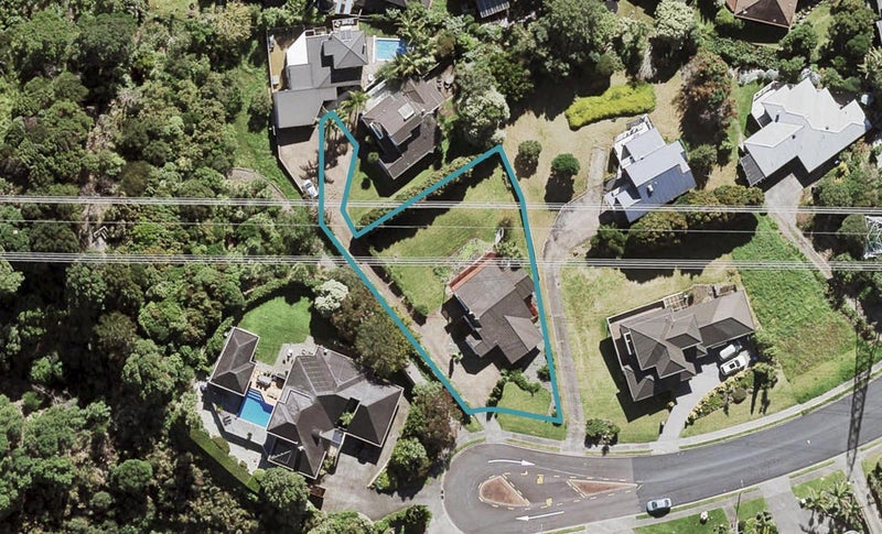 19 Strathnaver Crescent, Lynfield, Auckland - Carousel 1