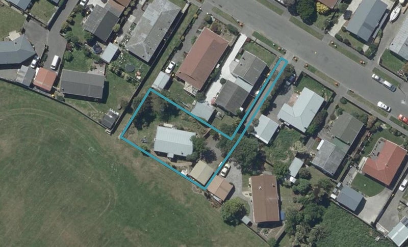 28 Bayswater Crescent, Bromley, Christchurch - Carousel 1
