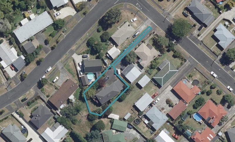 9A Richan Street, Glenview, Hamilton - Carousel 1