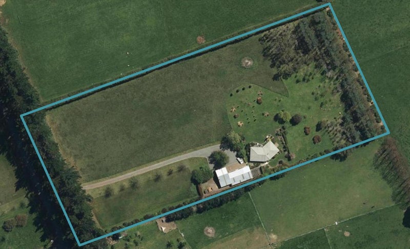 16 Church Lane, Blenheim - Carousel 1