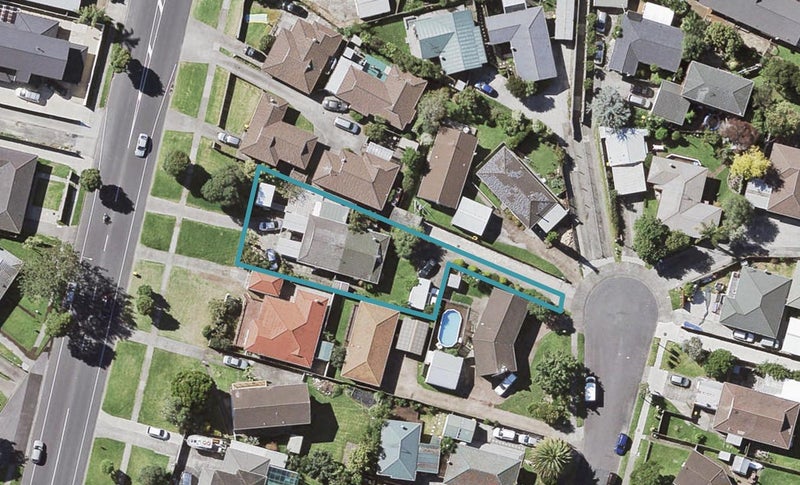 2/330 Bucklands Beach Road, Bucklands Beach, Auckland - Carousel 1