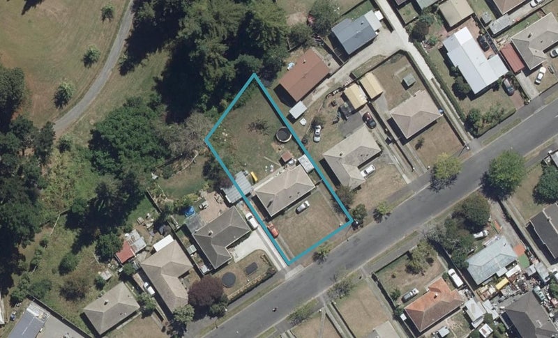 99 Norrie Street, Bader, Hamilton - Carousel 1
