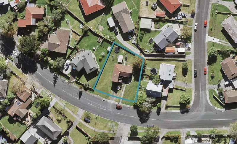 10 West Harbour Drive, West Harbour, Auckland - Carousel 1