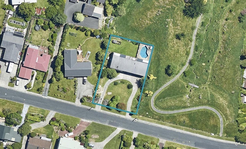 15 Kerswell Terrace, Tihiotonga, Rotorua - Carousel 1