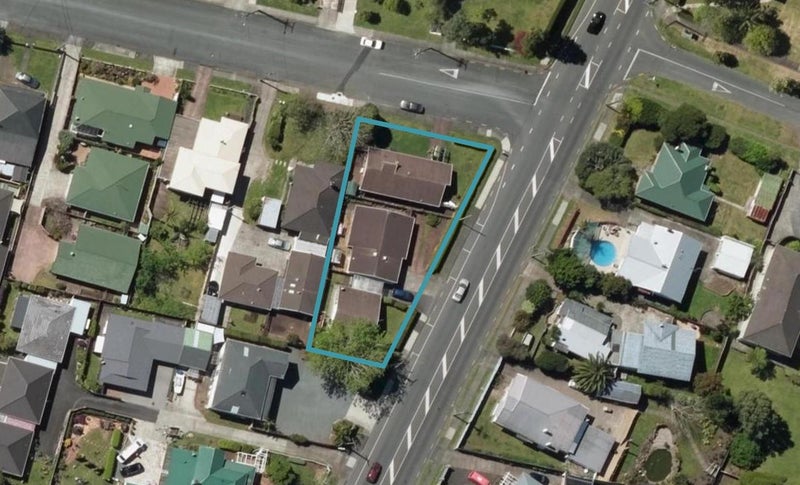 12 Mair Street, Regent, Whangarei - Carousel 1