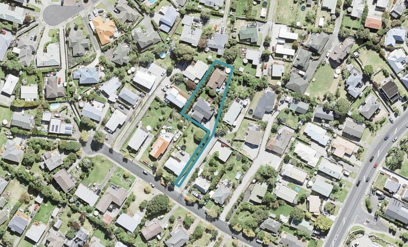15A Rakino Avenue, Manly, Whangaparaoa - Carousel 1