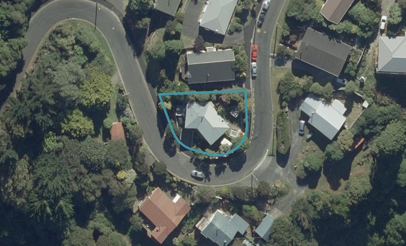 11 Tower Avenue, Waverley, Dunedin - Carousel 1