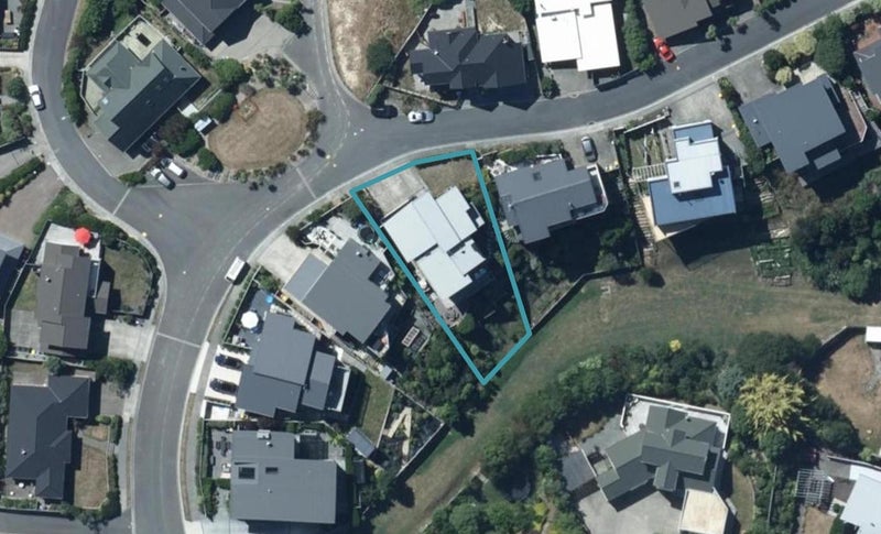 42 St Ives Drive, Camborne, Porirua - Carousel 1