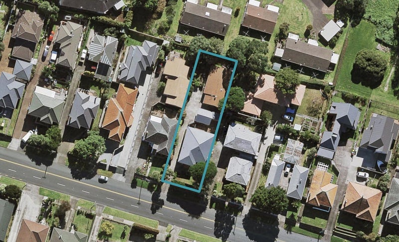 12 Herd Road, Hillsborough, Auckland - Carousel 1