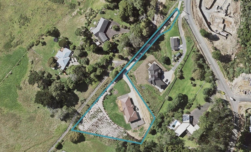 162 Point View Drive, East Tamaki Heights, Auckland - Carousel 1