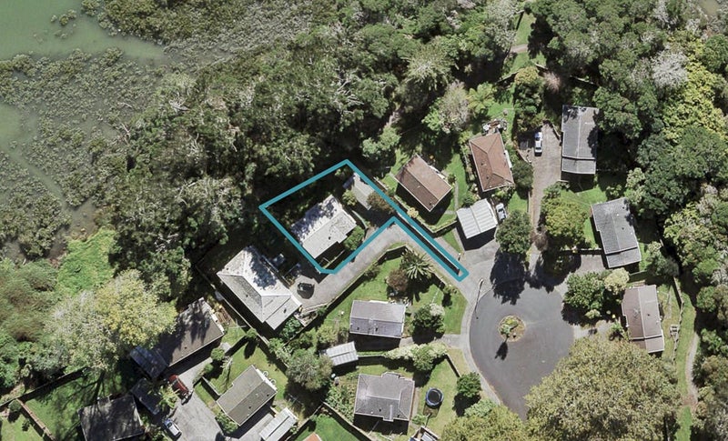 52 Ranch Avenue, Beach Haven, Auckland - Carousel 1
