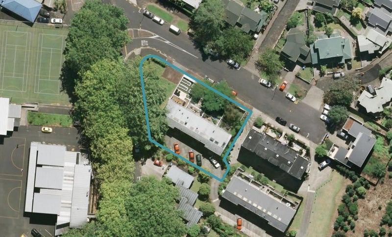117 Howe Street, Freemans Bay, Auckland - Carousel 1
