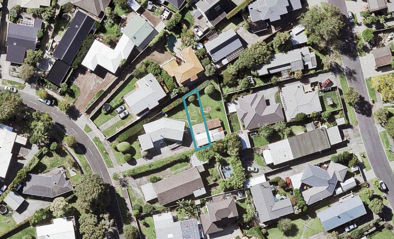 20B Pembroke Crescent, Glendowie, Auckland - Carousel 1