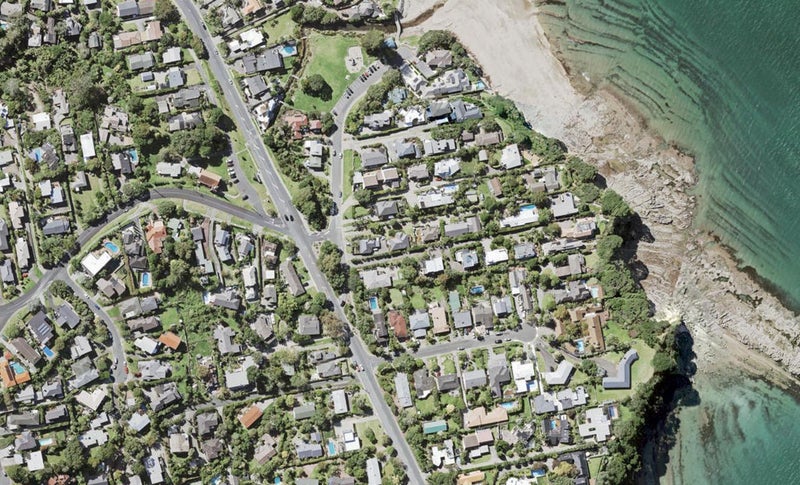 293 Beach Road, Campbells Bay, Auckland - Carousel 1
