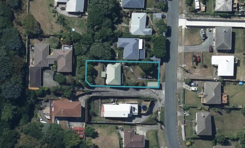 99 Tireti Road, Titahi Bay, Porirua - Carousel 1