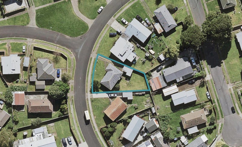 22 Calthorp Close, Favona, Auckland - Carousel 1