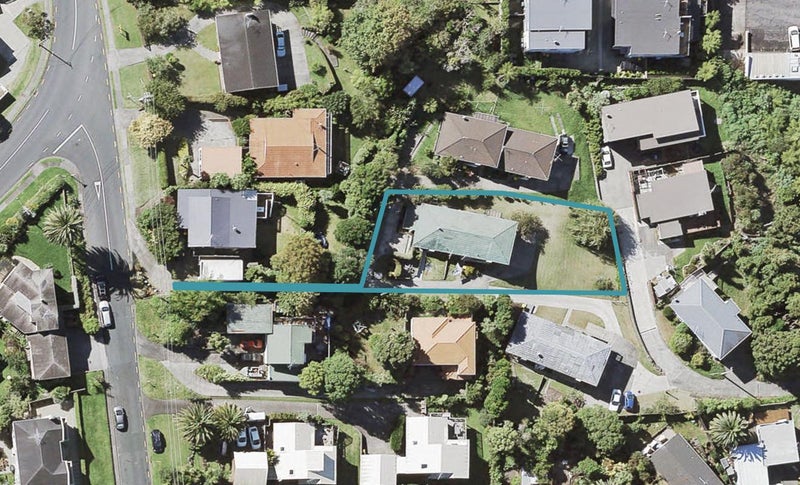 2/18 Nigel Road, Browns Bay, Auckland - Carousel 1