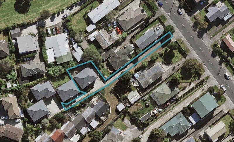 94 Aranui Road, Mount Wellington, Auckland - Carousel 1