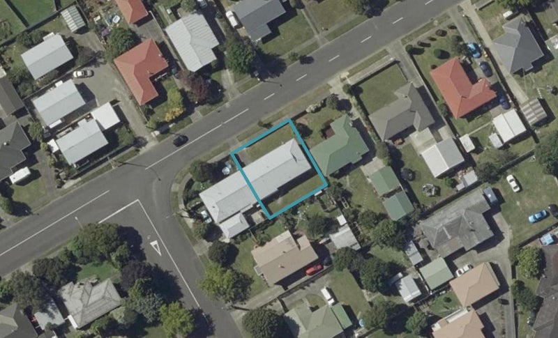 8 Pembroke Street, Highbury, Palmerston North - Carousel 1