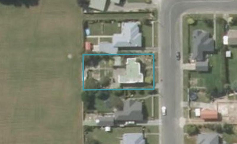 18 Herbert Street, Gore, Gore - Carousel 1