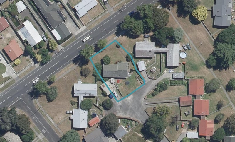 84 Bryant Road, St Andrews, Hamilton - Carousel 1