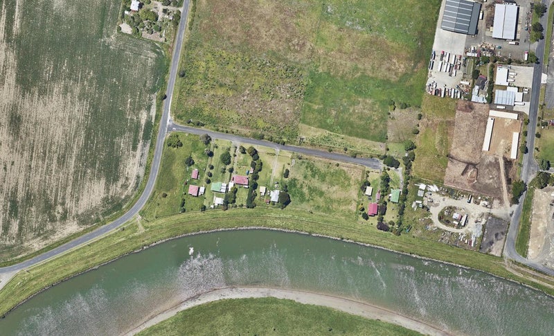 12 Tahere Road, Coastlands, Whakatane - Carousel 1