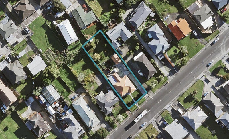 51 White Swan Road, Mount Roskill, Auckland - Carousel 1