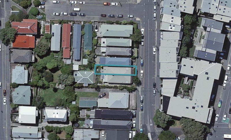 182 Tasman Street, Mount Cook, Wellington - Carousel 1