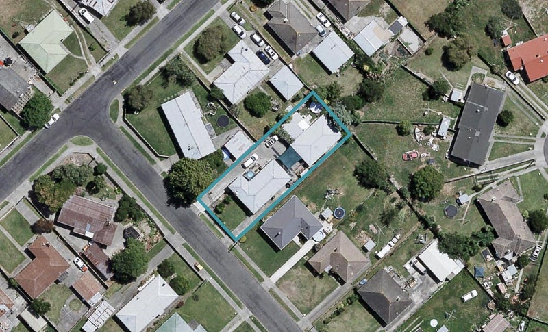5A Charles Corner Crescent, Maraenui, Napier - Carousel 1