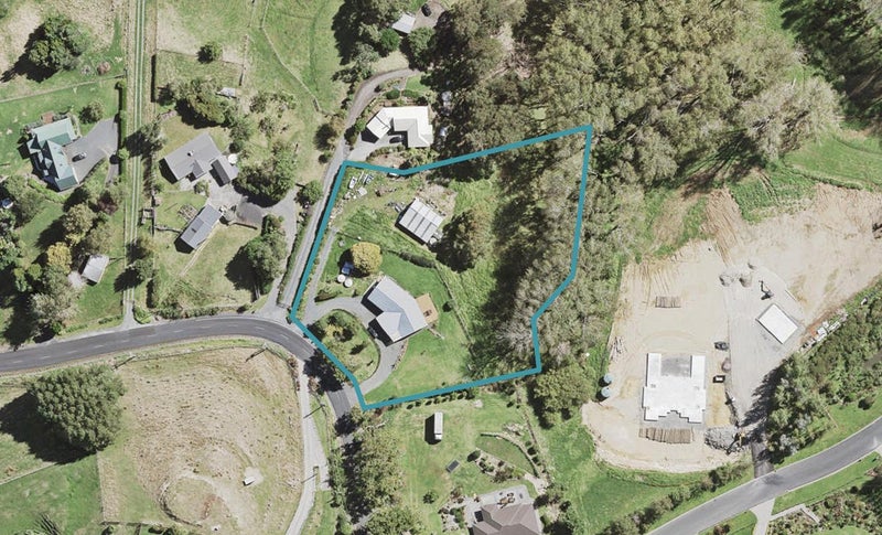 546 Ponga Road, Papakura - Carousel 1