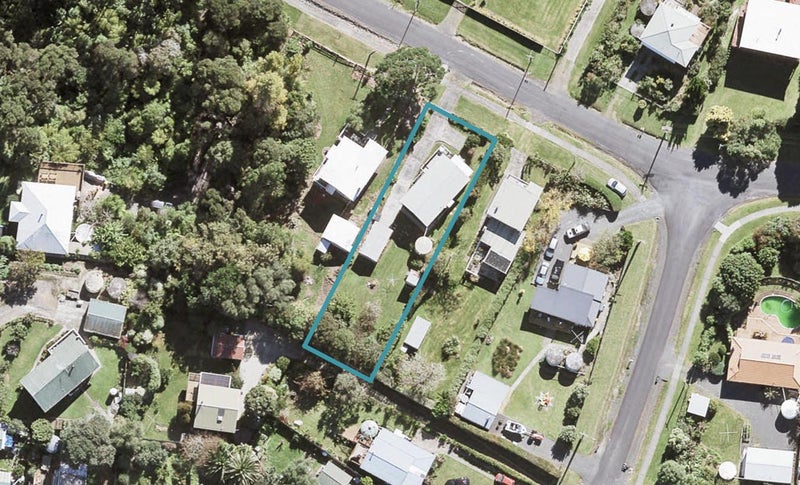 150 Howard Road, Ōrere Point - Carousel 1