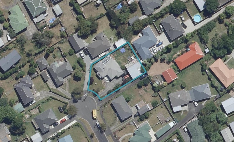 12 Heather Place, Melville, Hamilton - Carousel 1